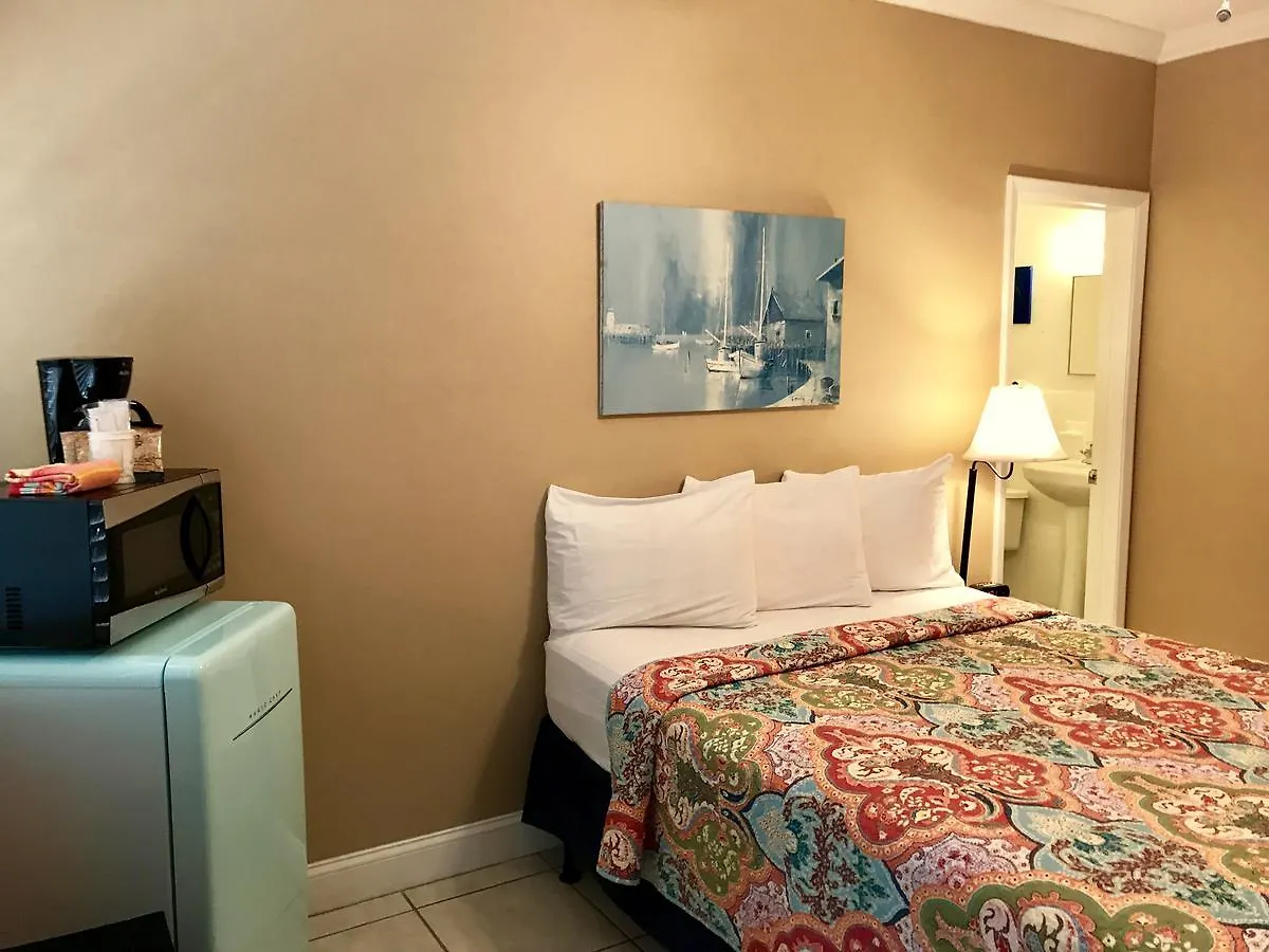 Island Cay At Clearwater Beach 3*,